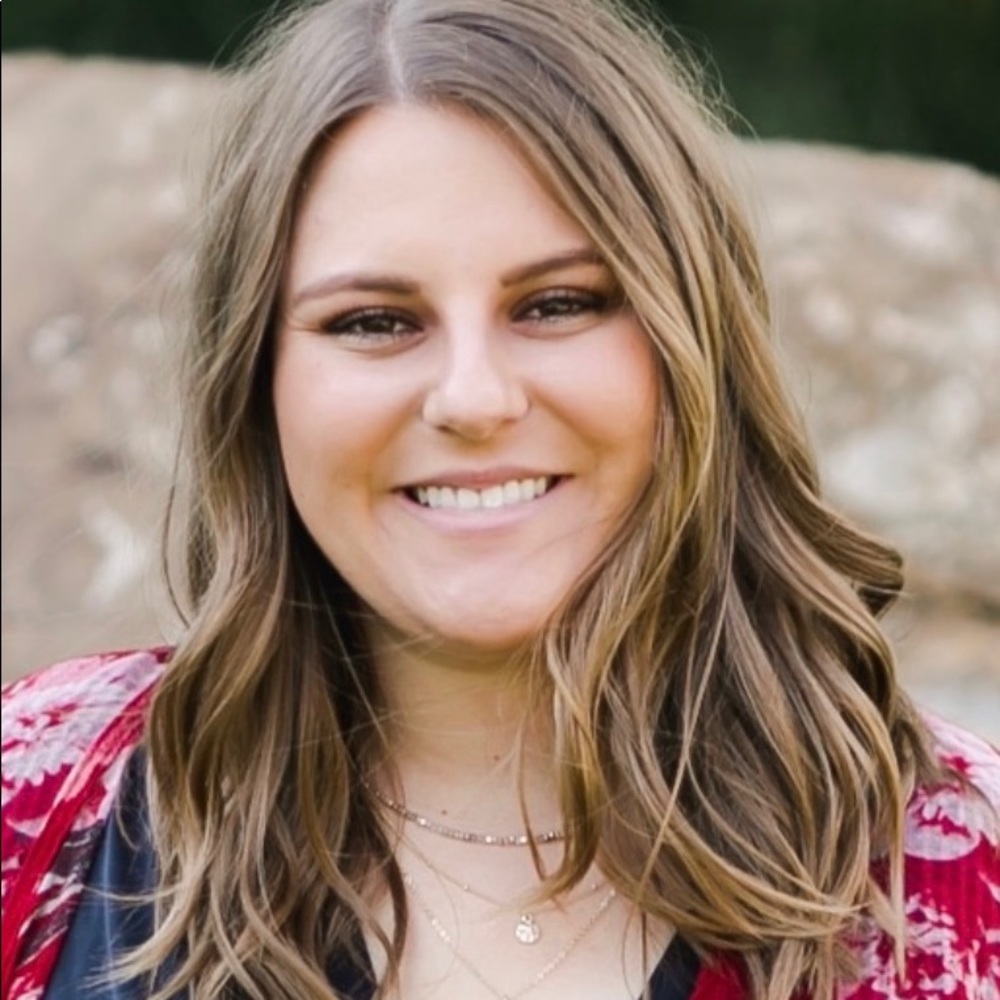 Meet your Posher, Melanie